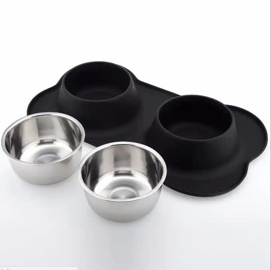Non-Slip Stainless Steel Double Pet Bowl Set with Spill-Resistant Silicone Mat 45*27cm